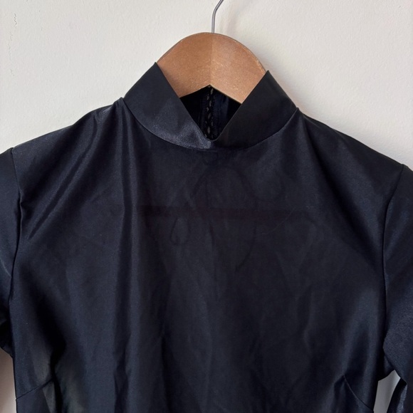 Savage Not Sorry Long Sleeve Open Back Glissenette Teddy Medium Black NEW NWT - Picture 4 of 12